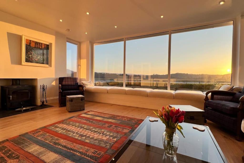 Shorepark - Waterfront Cottage With Stunning Views Dumfries Eksteriør bilde