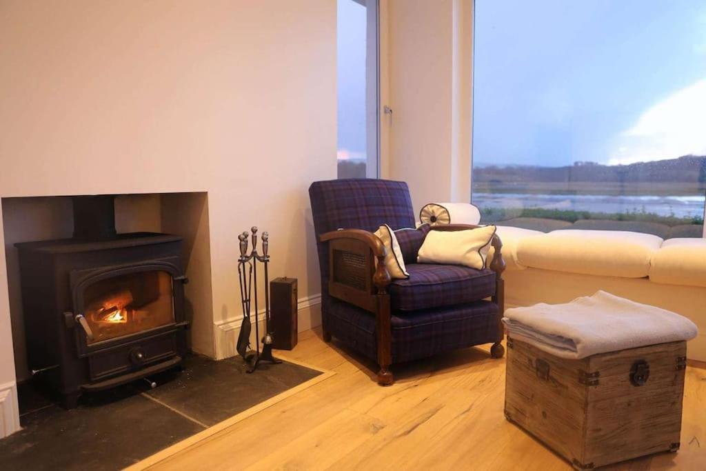 Shorepark - Waterfront Cottage With Stunning Views Dumfries Eksteriør bilde
